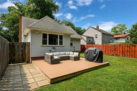 5295 Case Avenue Lyndhurst OH 44124