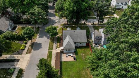 5295 Case Avenue Lyndhurst OH 44124