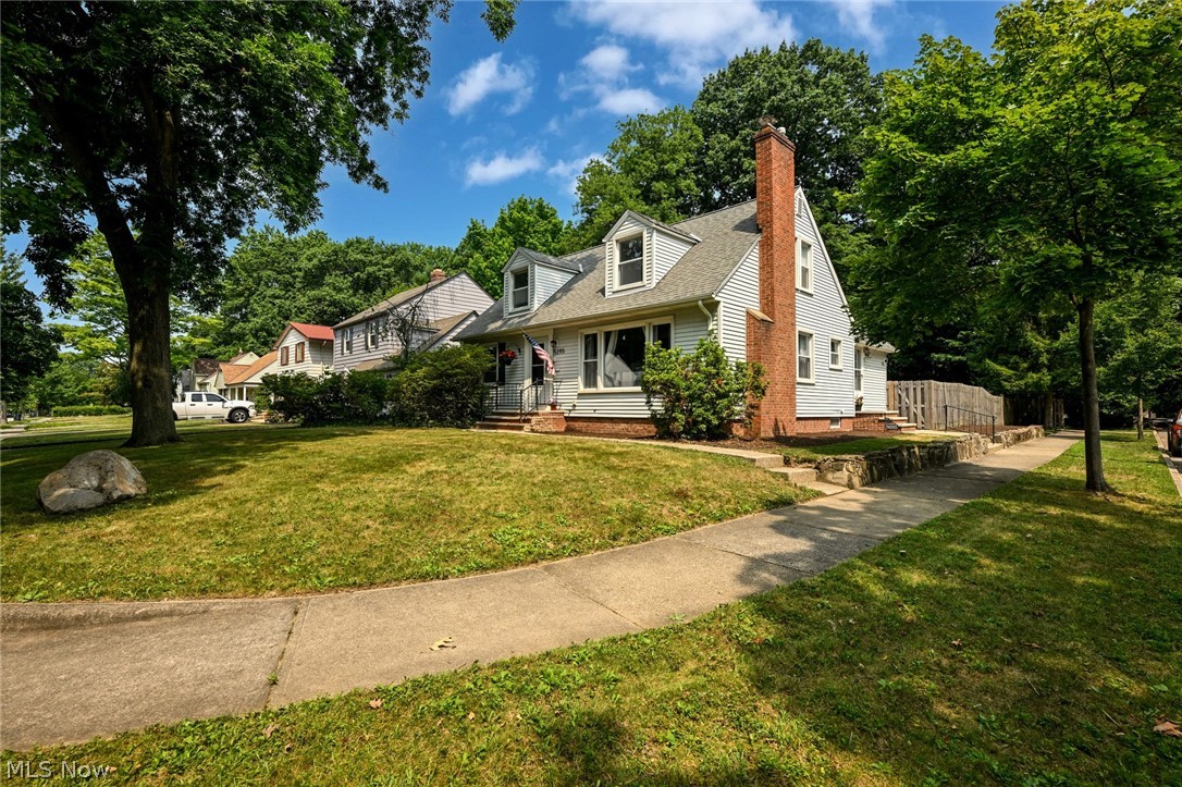 5295 Case Avenue Lyndhurst OH 44124