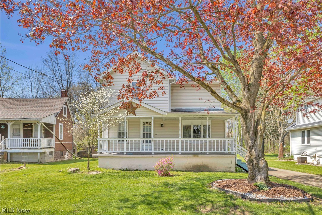 2140 Gardenland Avenue Niles OH 44446