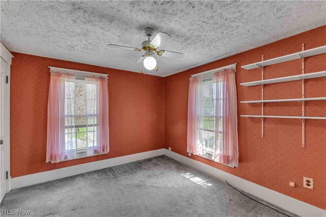 2140 Gardenland Avenue Niles OH 44446