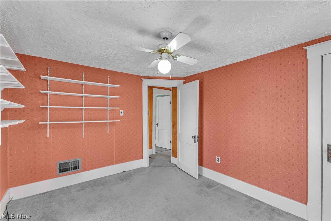 2140 Gardenland Avenue Niles OH 44446