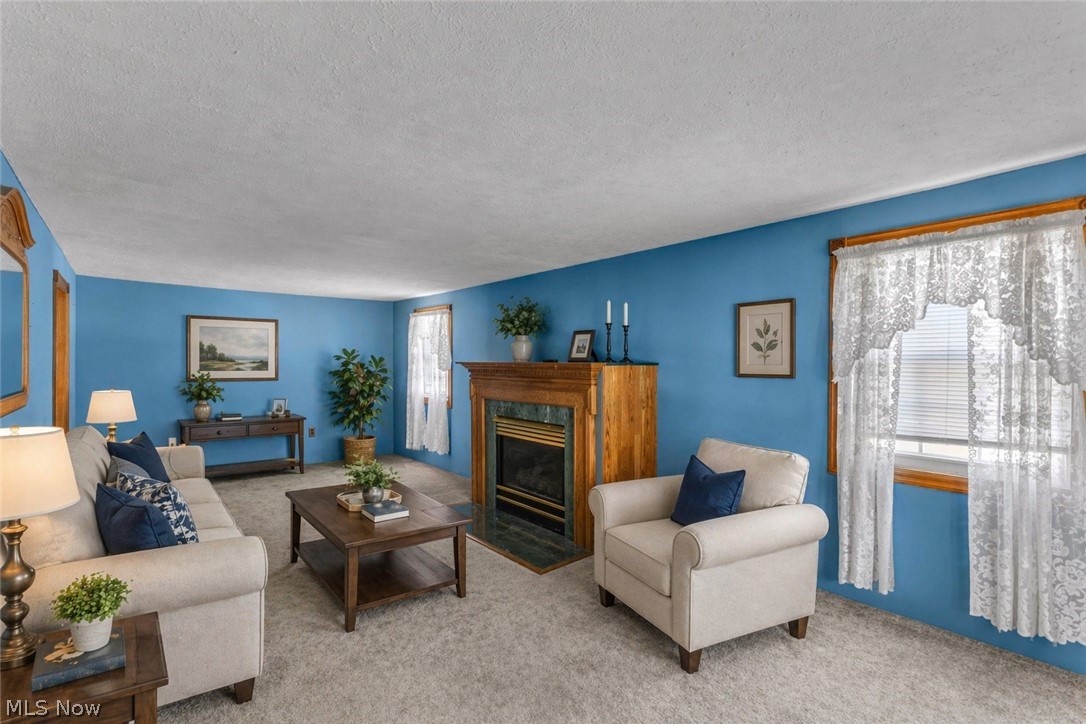 2140 Gardenland Avenue Niles OH 44446