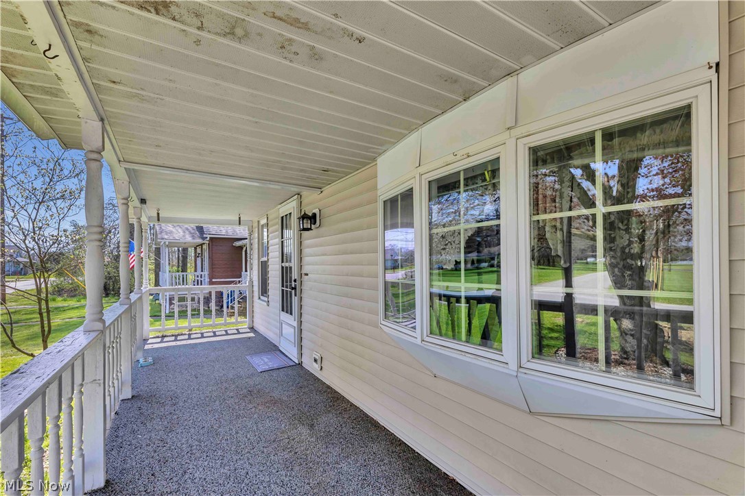 2140 Gardenland Avenue Niles OH 44446