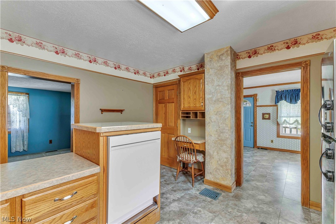 2140 Gardenland Avenue Niles OH 44446