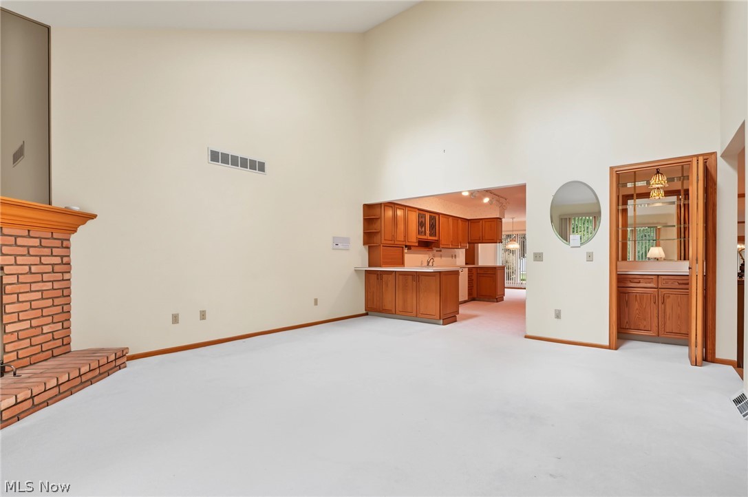 101 Golf Drive Cortland OH 44410