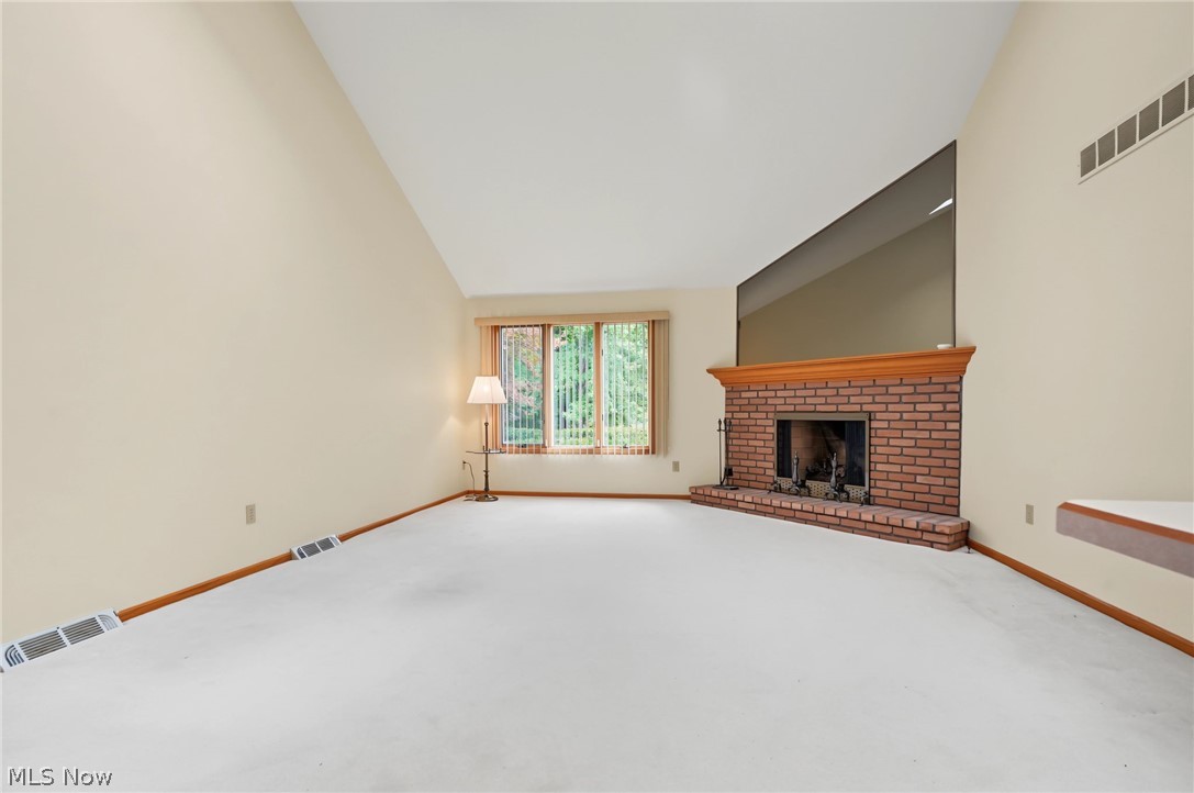 101 Golf Drive Cortland OH 44410