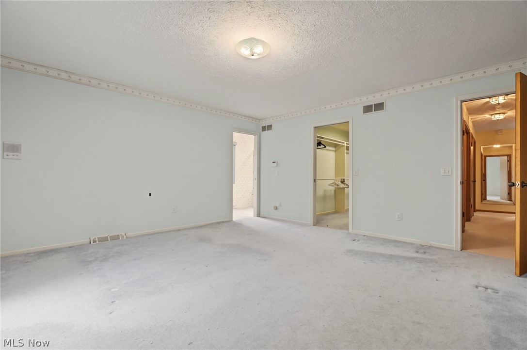 101 Golf Drive Cortland OH 44410