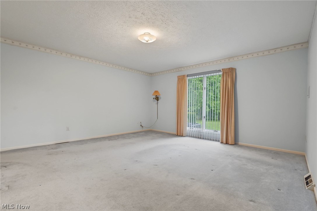 101 Golf Drive Cortland OH 44410