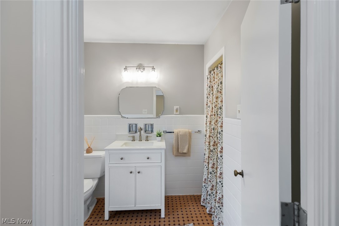 3555 Sutherland Road Shaker Heights OH 44122