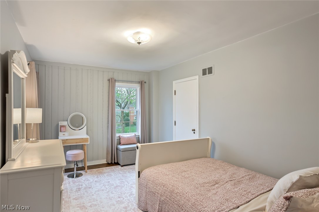 3555 Sutherland Road Shaker Heights OH 44122