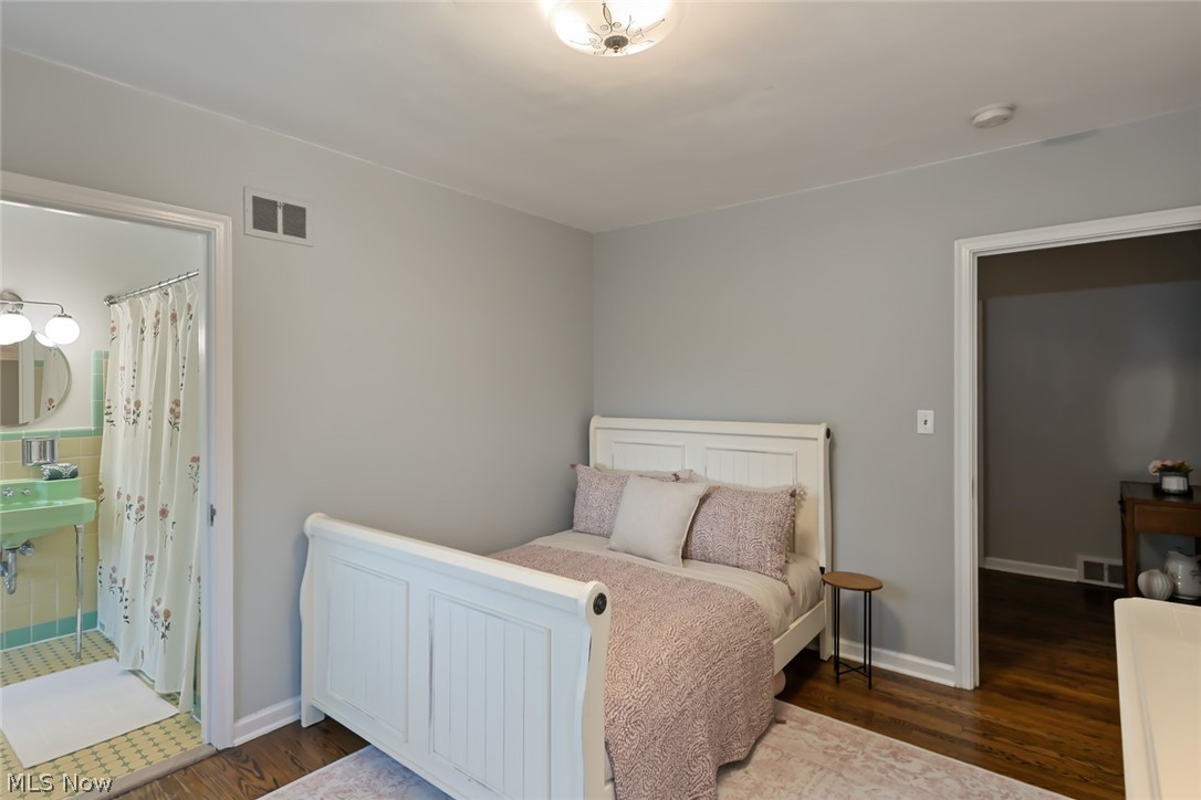 3555 Sutherland Road Shaker Heights OH 44122