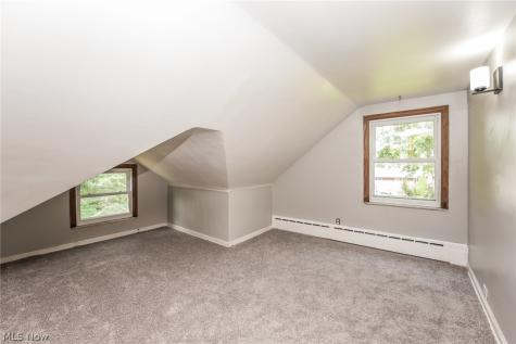 1709 W 22nd Street Lorain OH 44052