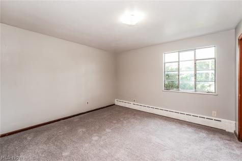 1709 W 22nd Street Lorain OH 44052