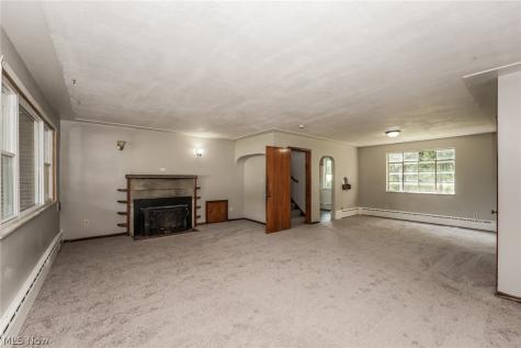 1709 W 22nd Street Lorain OH 44052