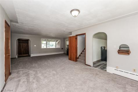 1709 W 22nd Street Lorain OH 44052