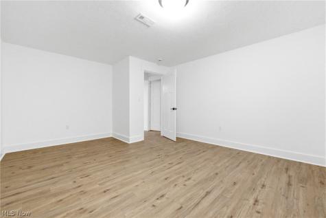 11201 Creek View Way Columbia Station OH 44028