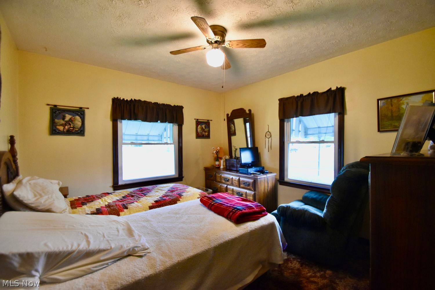 229 Courtland Street Elyria OH 44035