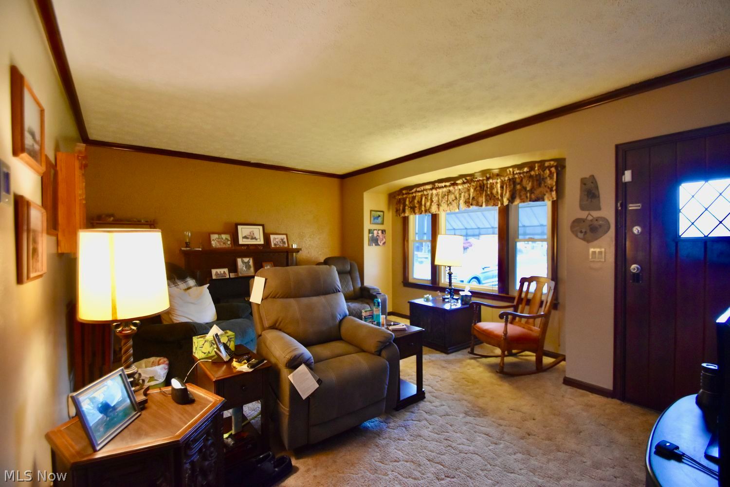 229 Courtland Street Elyria OH 44035