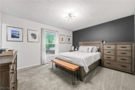 2008 Springfield Lake Boulevard Akron OH 44312