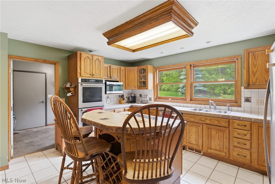 5738 Dewey Road Madison OH 44057
