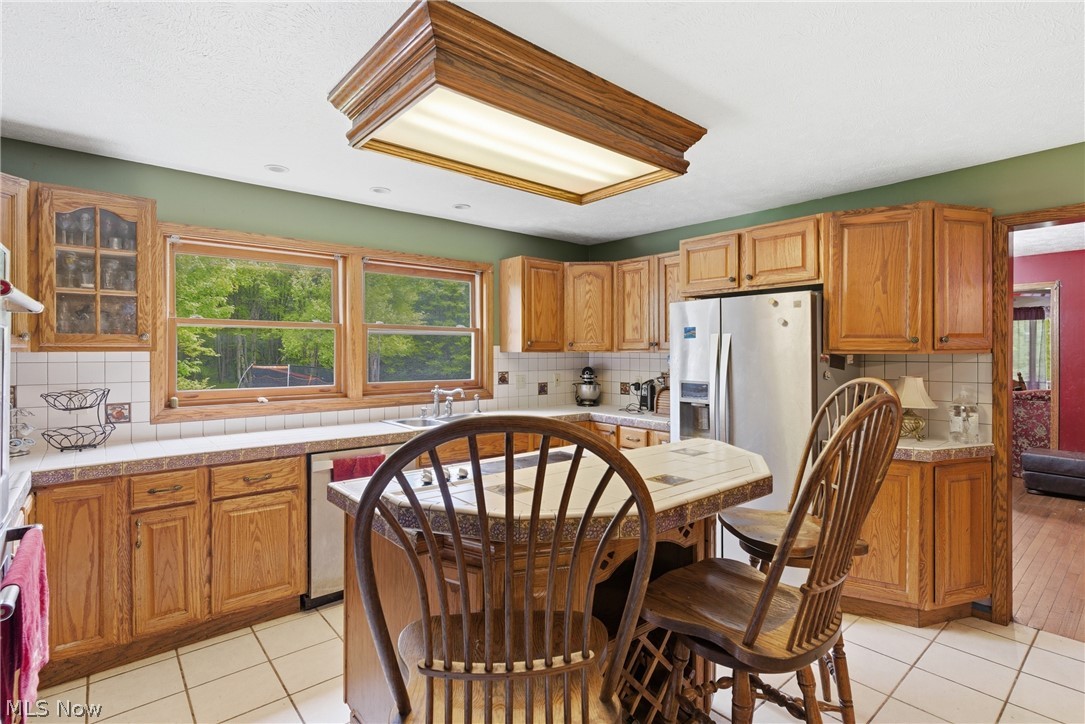5738 Dewey Road Madison OH 44057