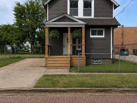 3064 W 16th Street Cleveland OH 44113