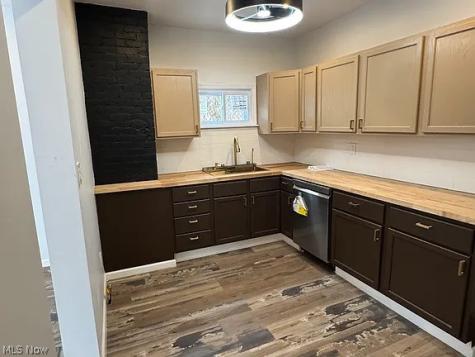 3064 W 16th Street Cleveland OH 44113