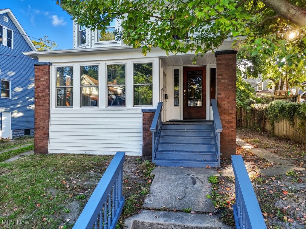 117 Myers Avenue Akron OH 44305