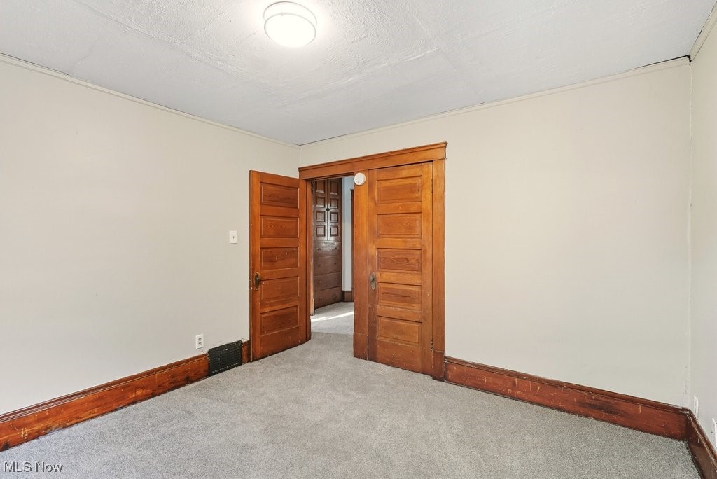 117 Myers Avenue Akron OH 44305