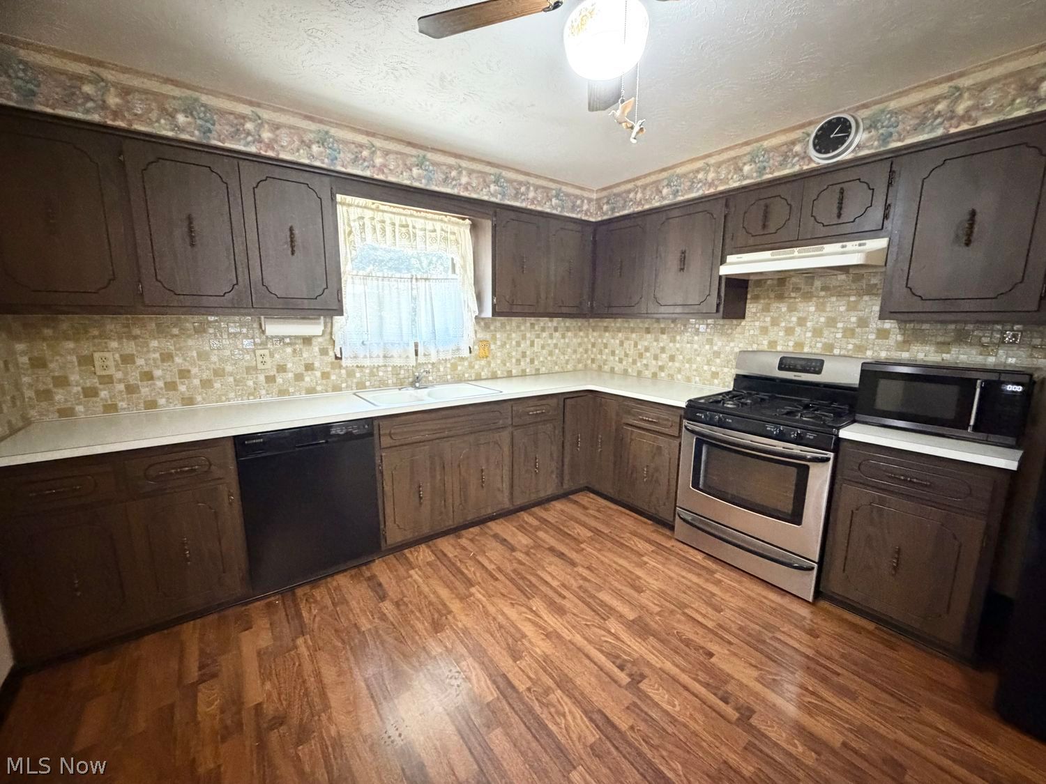 5720 Chatham Drive Seven Hills OH 44131