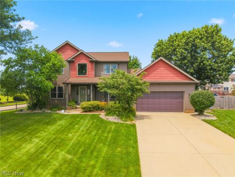 105 Rodeo Circle Louisville OH 44641