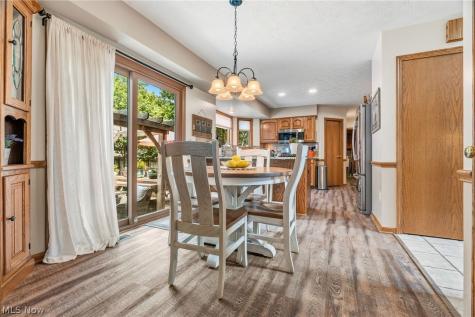 105 Rodeo Circle Louisville OH 44641