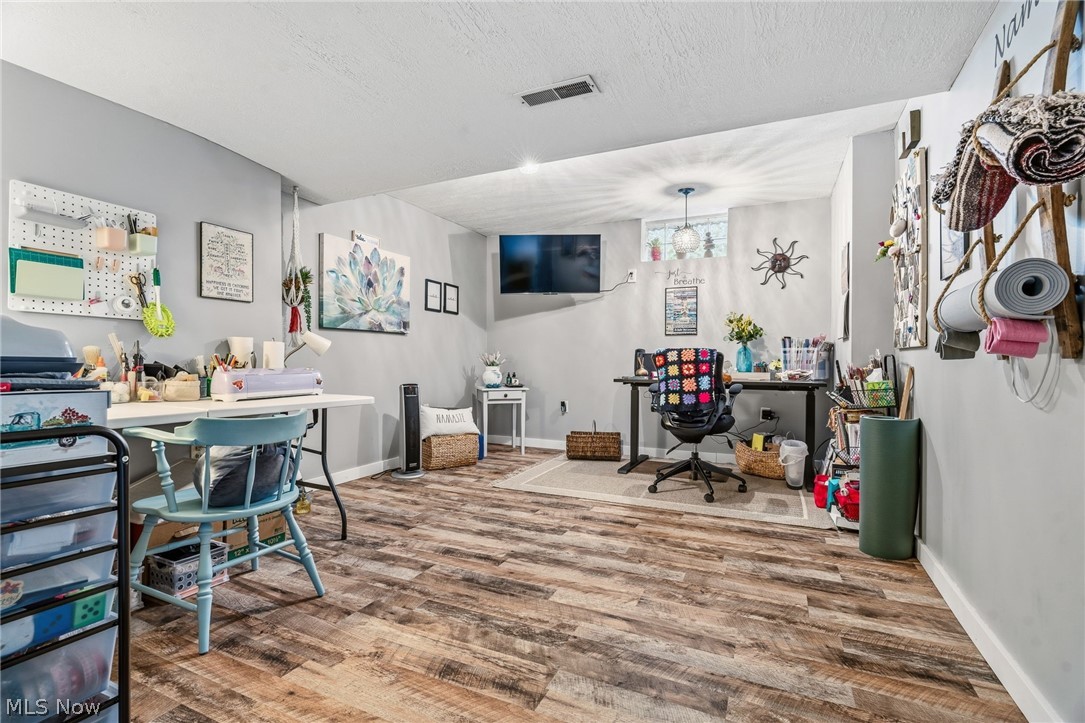 105 Rodeo Circle Louisville OH 44641