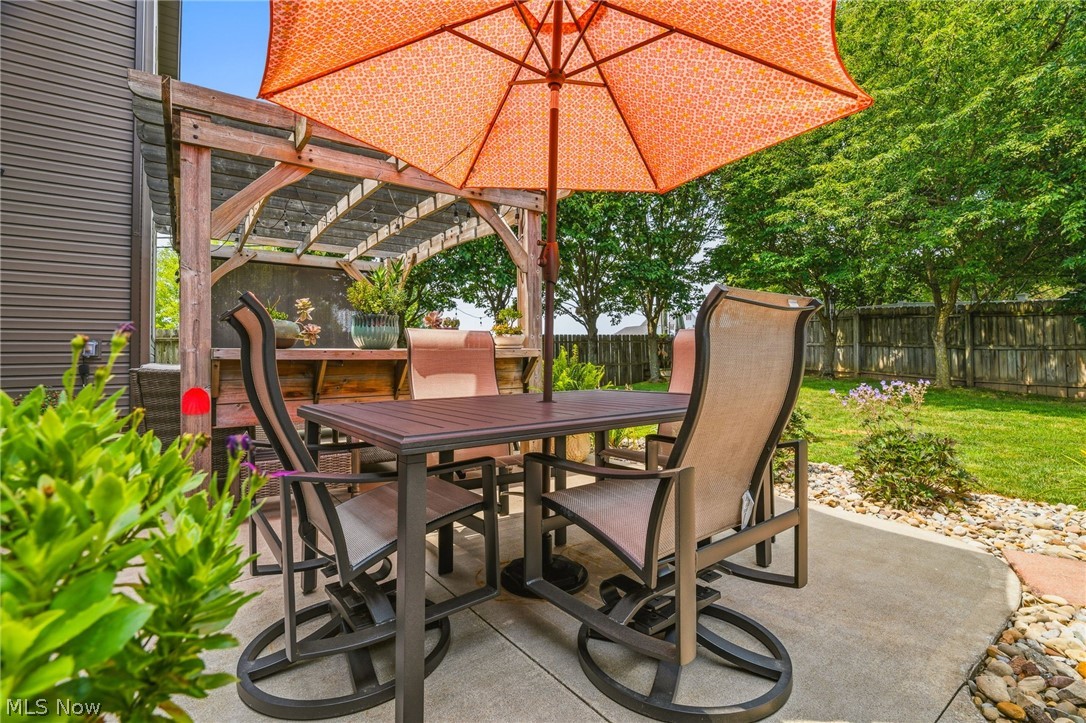 105 Rodeo Circle Louisville OH 44641