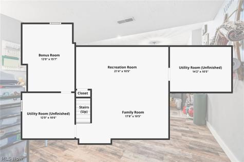 105 Rodeo Circle Louisville OH 44641