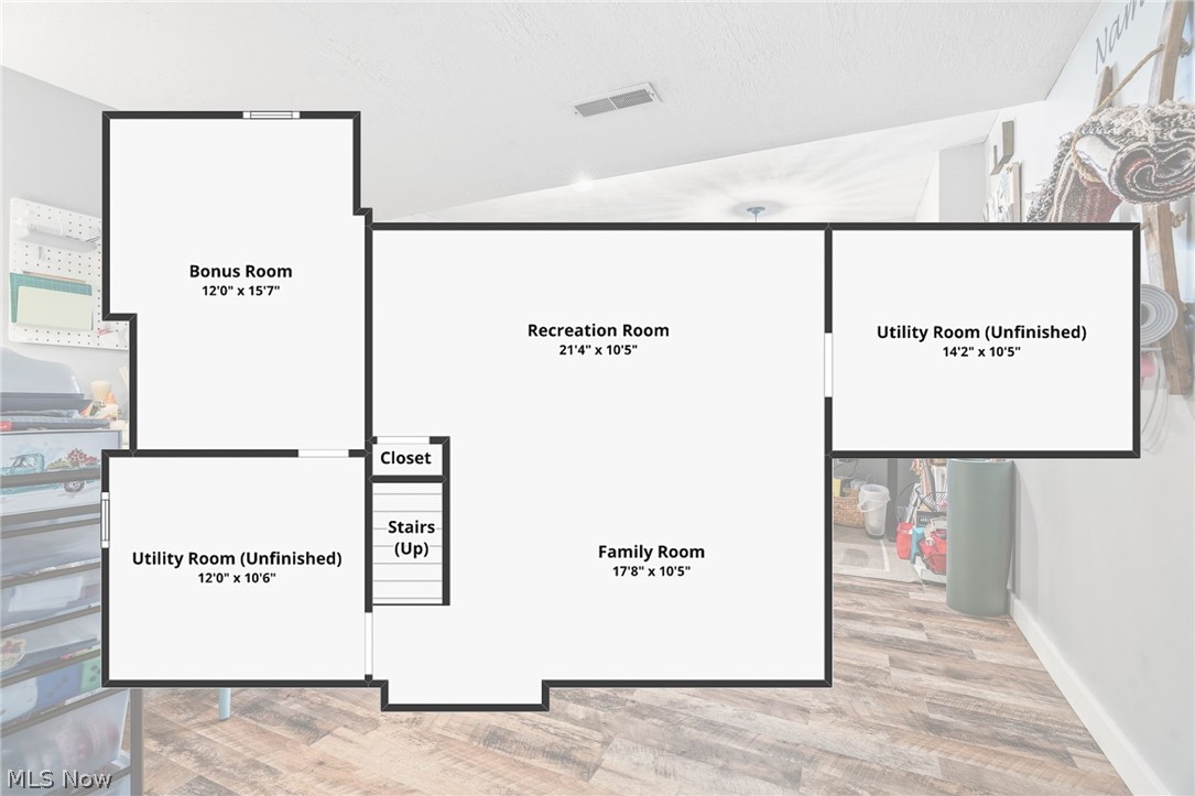 105 Rodeo Circle Louisville OH 44641