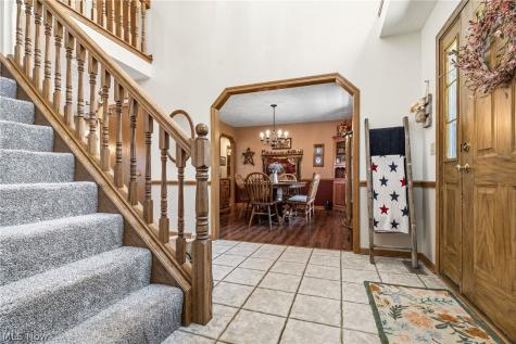 105 Rodeo Circle Louisville OH 44641