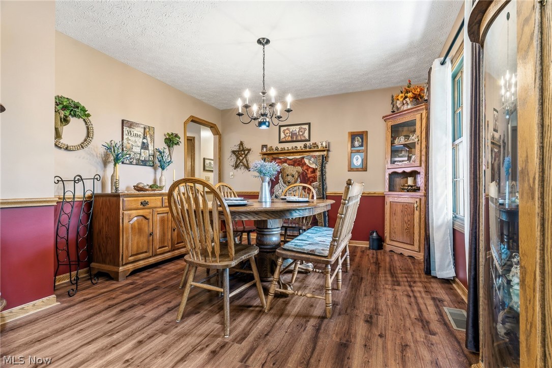105 Rodeo Circle Louisville OH 44641