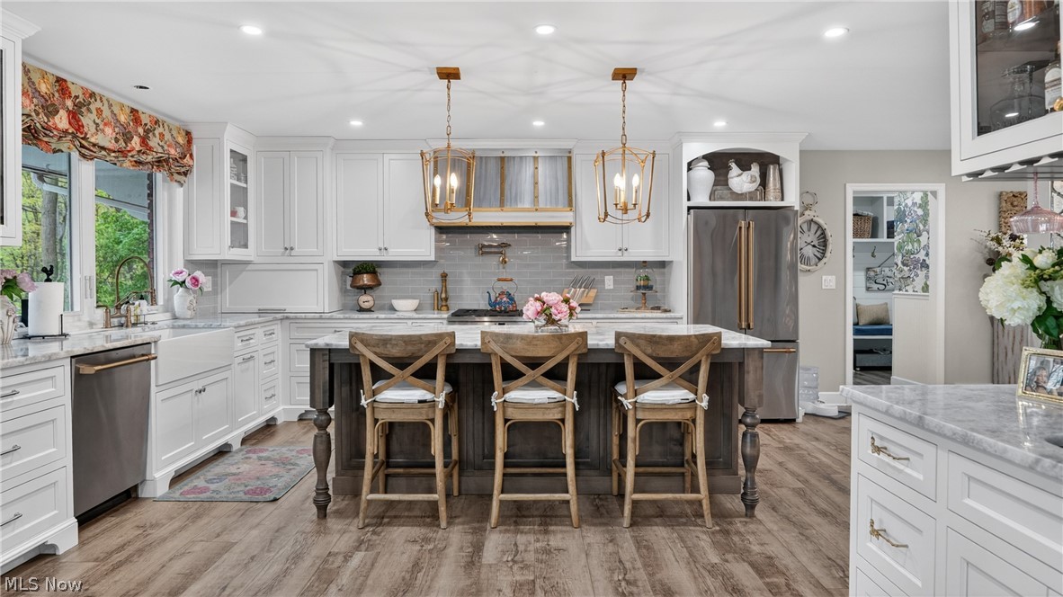 25 Hopewell Trail Chagrin Falls OH 44022