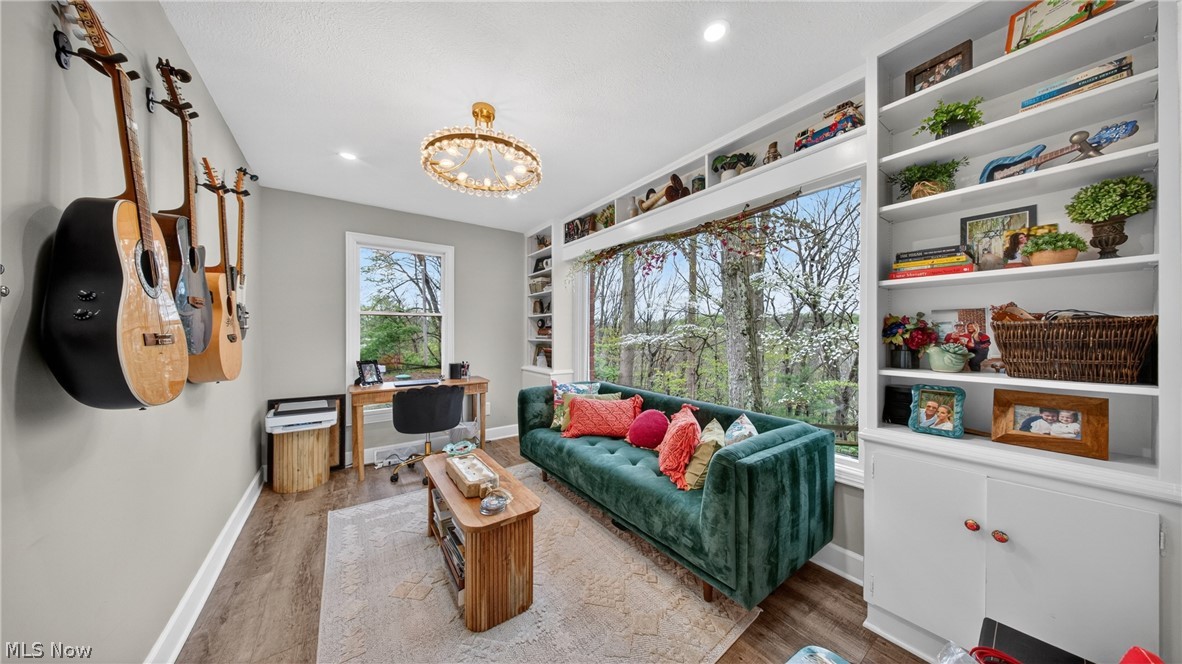 25 Hopewell Trail Chagrin Falls OH 44022