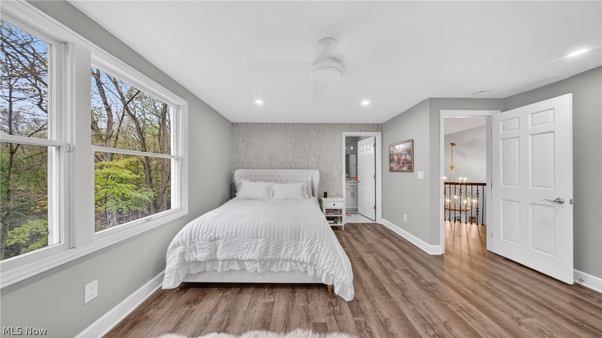 25 Hopewell Trail Chagrin Falls OH 44022