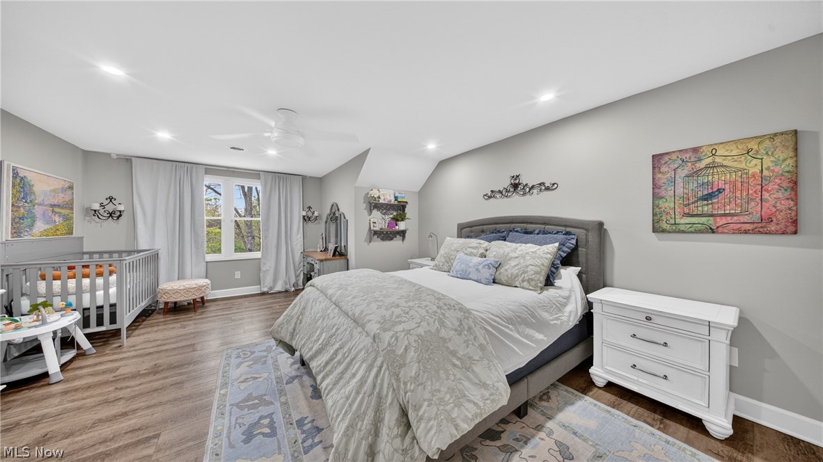 25 Hopewell Trail Chagrin Falls OH 44022