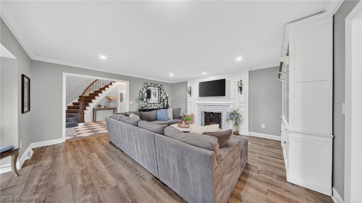 25 Hopewell Trail Chagrin Falls OH 44022