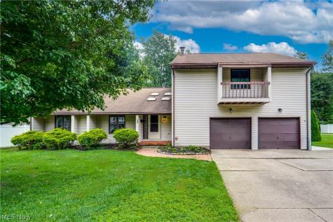 369 Homewood Avenue Akron OH 44312
