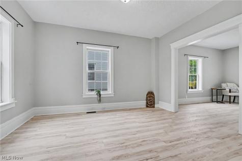 1010 Sawyer Avenue Akron OH 44310