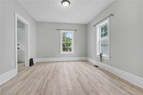 1010 Sawyer Avenue Akron OH 44310