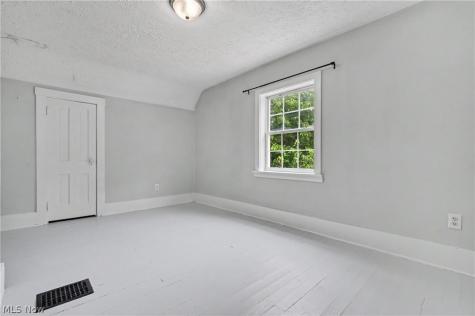 1010 Sawyer Avenue Akron OH 44310