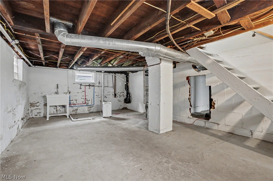 1010 Sawyer Avenue Akron OH 44310