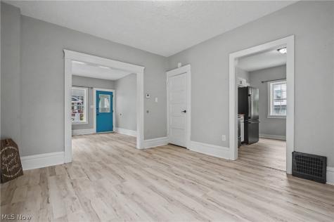 1010 Sawyer Avenue Akron OH 44310